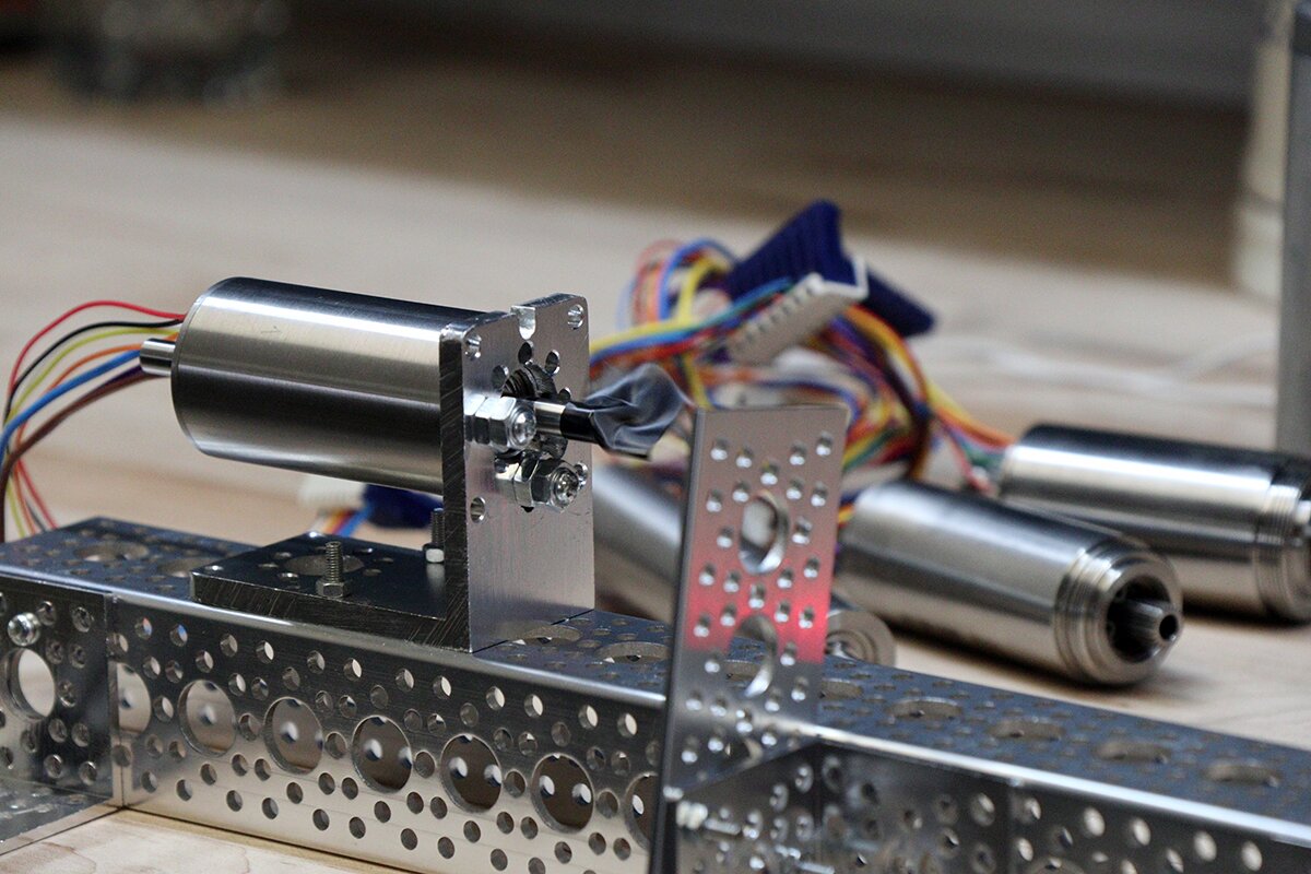 Embedded testing lab at DMC